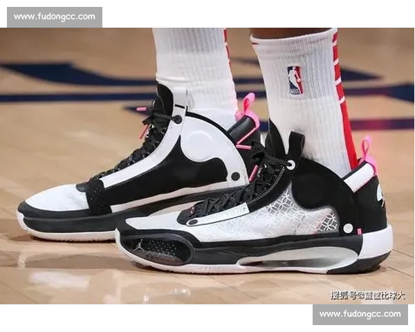 马库斯对决杰森威尼斯巅峰之战力量与智慧的终极较量全新格局引爆赛场